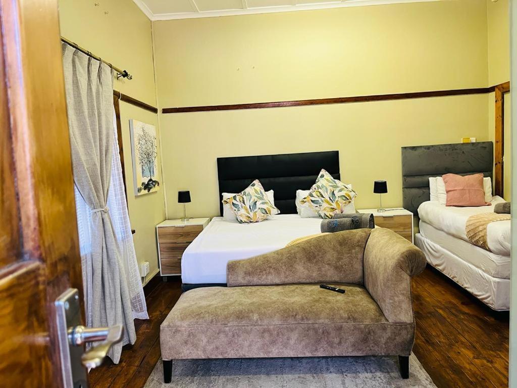 St Eve Lodge & Spa Bloemfontein Exterior photo
